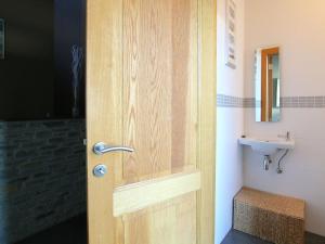 A bathroom at Escape with Bubble Bath