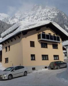 Nespecifikovaný výhled na hory nebo výhled na hory při pohledu z apartmánu