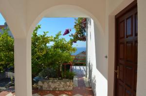 Vonkajšia záhrada v ubytovaní Villa Prana