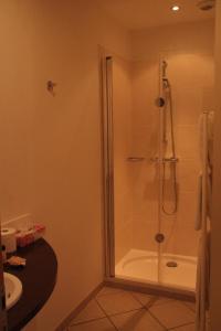 Koupelna v ubytování Hotel La Beauze