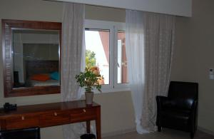 Posezení v ubytování Astrolabe Hotel