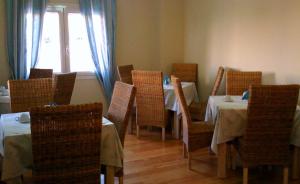 Posezení v ubytování Astrolabe Hotel