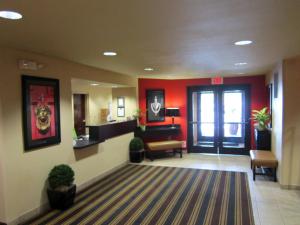 a lobby of a hospital with a waiting room at Extended Stay America Suites - Orange County - Anaheim Hills in Anaheim
