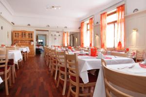 Restaurace v ubytování Hotel Stätzerhorn