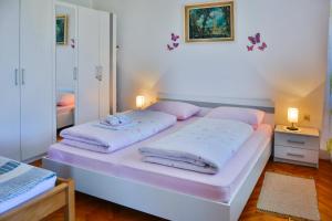 Posteľ alebo postele v izbe v ubytovaní Apartment Skale