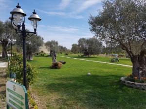 Сад в Agriturismo Donna Beatrice