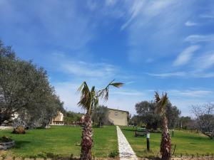 Сад в Agriturismo Donna Beatrice