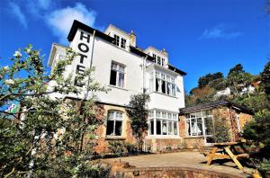 The building where the hotel is located 