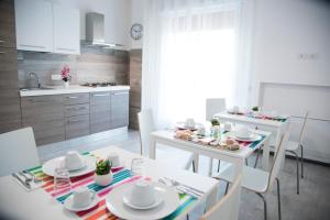 Kuchyň nebo kuchyňský kout v ubytování Al Duomo B&B