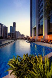 Bazén v ubytování Megapolis Hotel Panama nebo v jeho okolí + 37 fotografií