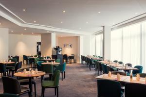 Foto dalla galleria di AppartHotel Mercure Paris Boulogne a Boulogne-Billancourt