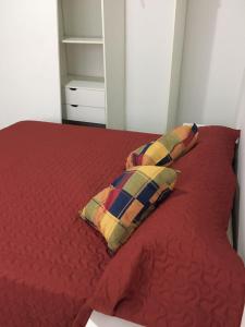 Katil atau katil-katil dalam bilik di Pirpintos, Cabanas de San Lorenzo