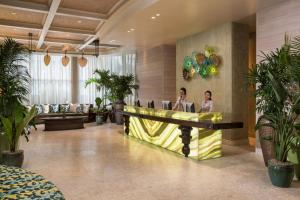 Lobbyn eller receptionsområdet på The Palms Hotel & Spa