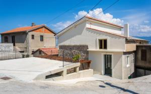Photo de la galerie de l'établissement Apartman Bonaca, à Vrbnik