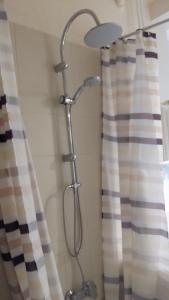 Łazienka w obiekcie Apartament pod Piernikiem