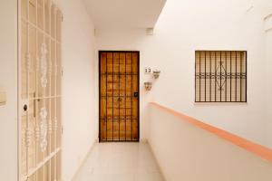 Zdjęcie z galerii obiektu Carabeillo 13 Apartments Casasol w mieście Nerja