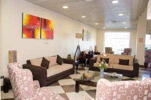 Posezení v ubytování Hotel Diego de Almagro Lomas Verdes