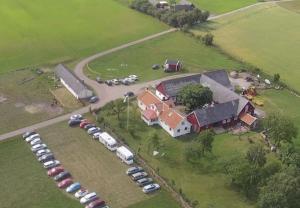 Letecký snímek ubytování Rönnås Lada