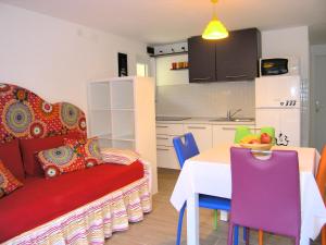Kuchyňa alebo kuchynka v ubytovaní Apartments Ines
