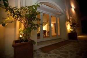 Afbeelding uit fotogalerij van La Settima Luna Hotel in Canneto