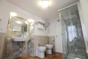 A bathroom at Antico Borgo