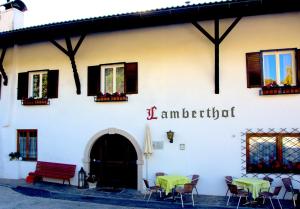 Foto dalla galleria di Lamberthof a Montagna