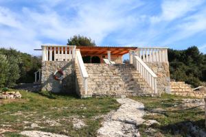 Fotografie z fotogalerie ubytování Holliday home Robinson Tourism Maria v destinaci Jezera