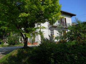 A garden outside Tenuta Calabiana