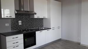 A kitchen or kitchenette at Villa Sofia