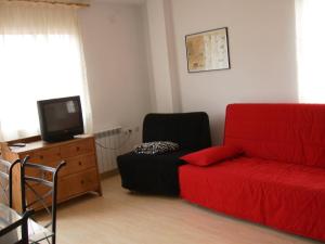 Posedenie v ubytovaní Apartamentos rurales Benafer