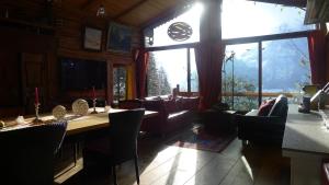 Restauracja lub miejsce do jedzenia w obiekcie Luxus Chalet Mühlermoos