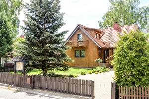 Budova, kde se vila nachází