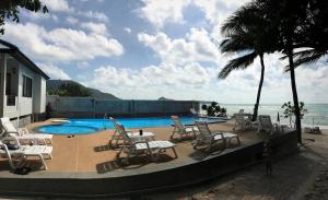 Het zwembad bij of vlak bij Marina Beach Resort - SHA Extra Plus