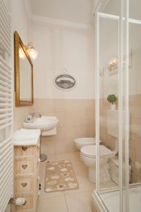 Ένα μπάνιο στο B&B Al Parco Giardini Margherita +29 φωτογραφίες