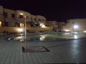 Bazén v ubytování Bahia Sol 144 nebo v jeho okolí