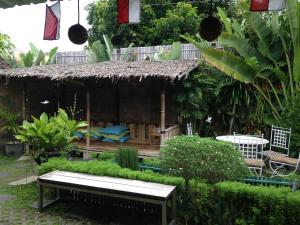 Foto de la galería de Venezia Homestay and Garden en Yogyakarta