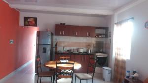 Kuchyň nebo kuchyňský kout v ubytování Ludisa House