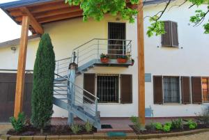 Budova, kde se bed and breakfast nachází