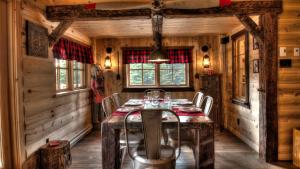 Fotografie z fotogalerie ubytování Le Bivouac - Les Chalets Spa Canada v destinaci La Malbaie