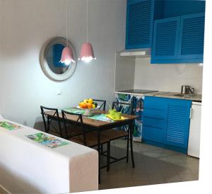 Kuchyň nebo kuchyňský kout v ubytování Albufeira Jardim 2 Studio