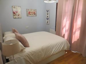 Postel nebo postele na pokoji v ubytování Puro Albaycin - Free parking