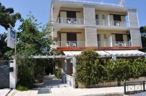 Gallery image of Miami Hotel in Mati