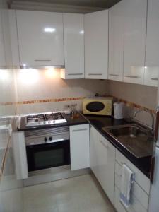 Gallery image of Estoril House Family in Estoril