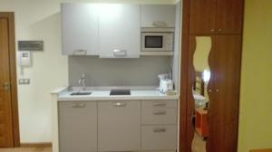 A kitchen or kitchenette at Apartamentos Santana