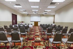 Konferenční prostory v ubytování Days Inn by Wyndham Sherman