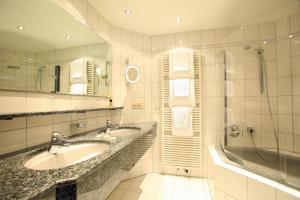 Koupelna v ubytování Hotel Brielhof