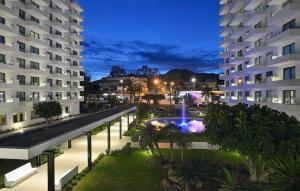 Hotel Ocean House Costa del Sol, Affiliated by Meliá内部或周边的泳池