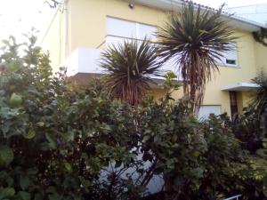Gallery image of Estoril House Family in Estoril
