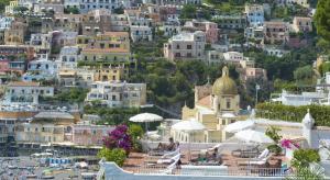 a view of a city with buildings and umbrellas at Hotel Marincanto in Positano