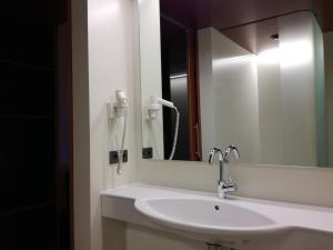 Kúpeľňa v ubytovaní Rosenberger Motor-Hotel Ansfelden + 11 fotografií